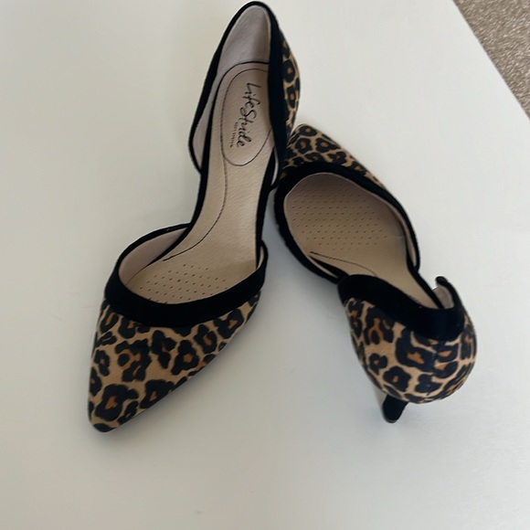 LifeStride Saldana Pump Size 9 1/2  EUC - Picture 7 of 10